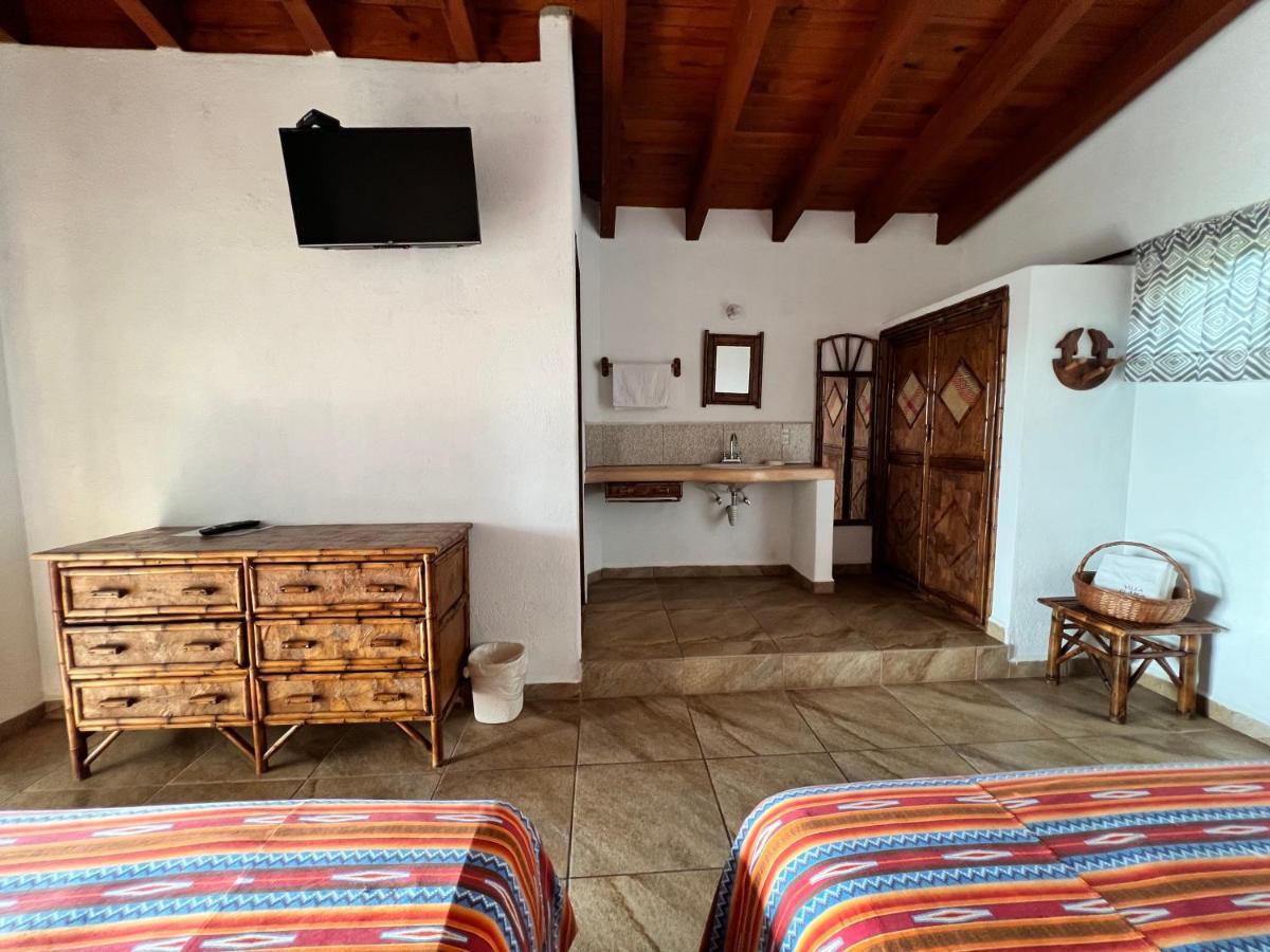 El Arca Zihuatanejo